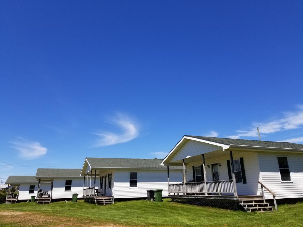 Merry Stanhope Chalets Hotel Bagian luar foto